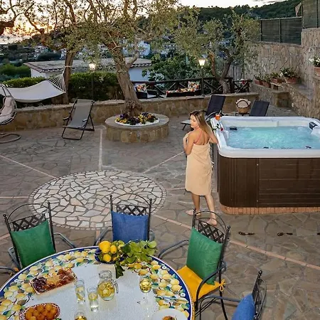 Holiday home Casa La Cycas Massa Lubrense
